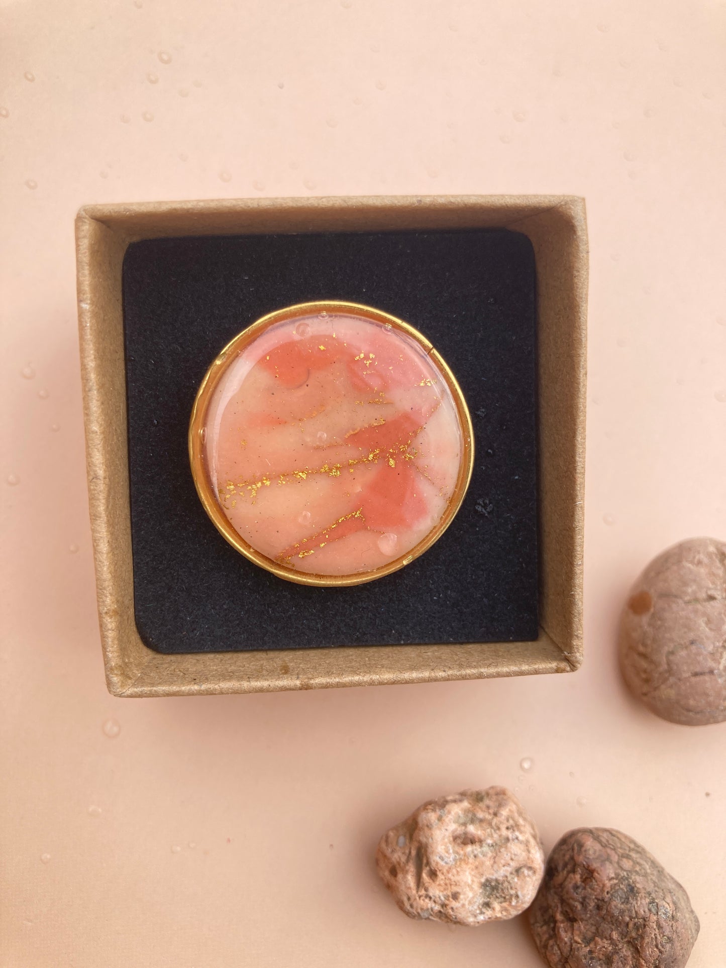 Anillo grande “Coral” efecto mármol