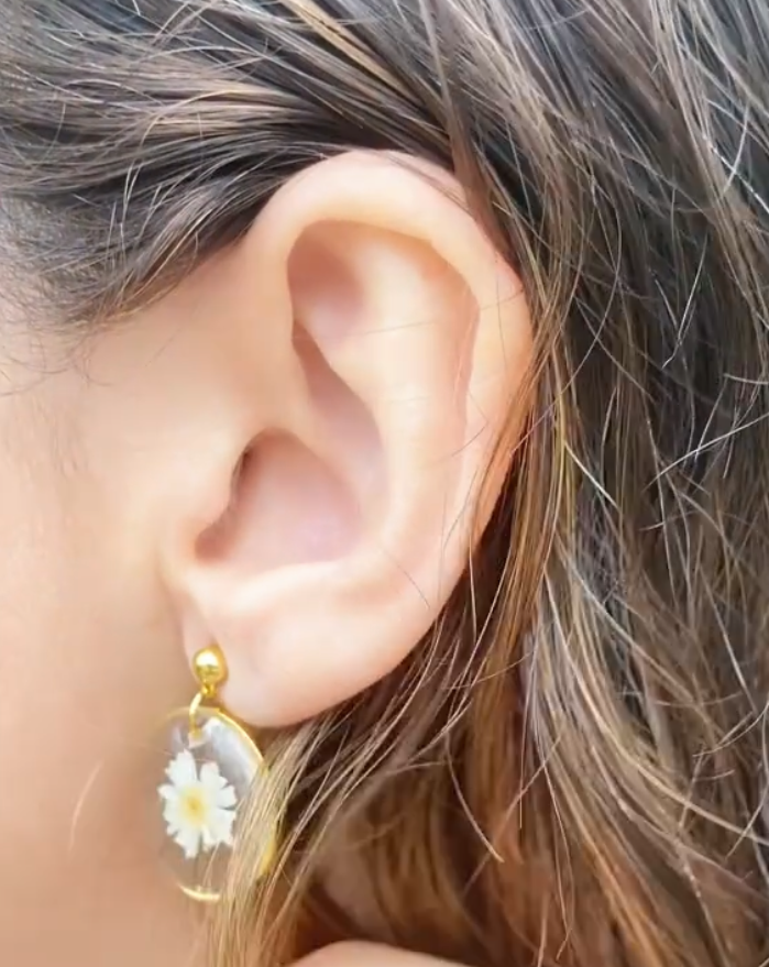 Pendientes dorados Flores Eternas