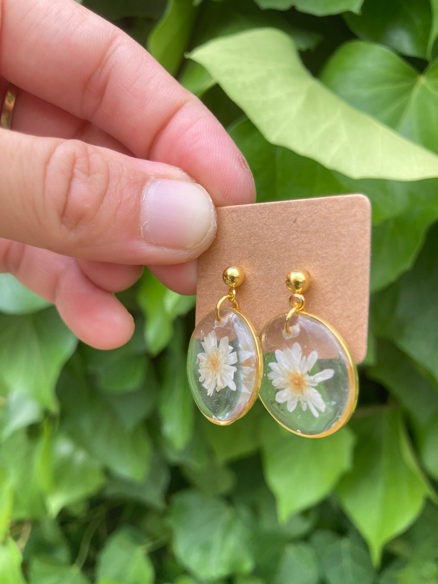 Pendientes dorados Flores Eternas
