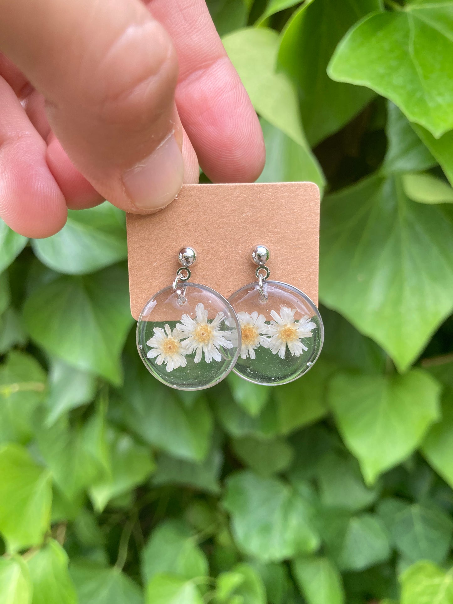 Pendientes plateados Flores Eternas
