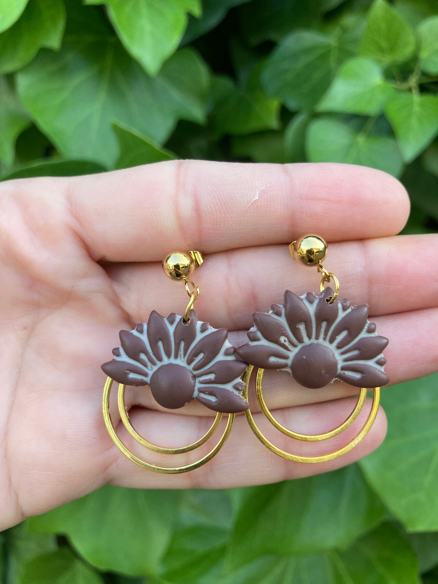 Pendientes Tierra