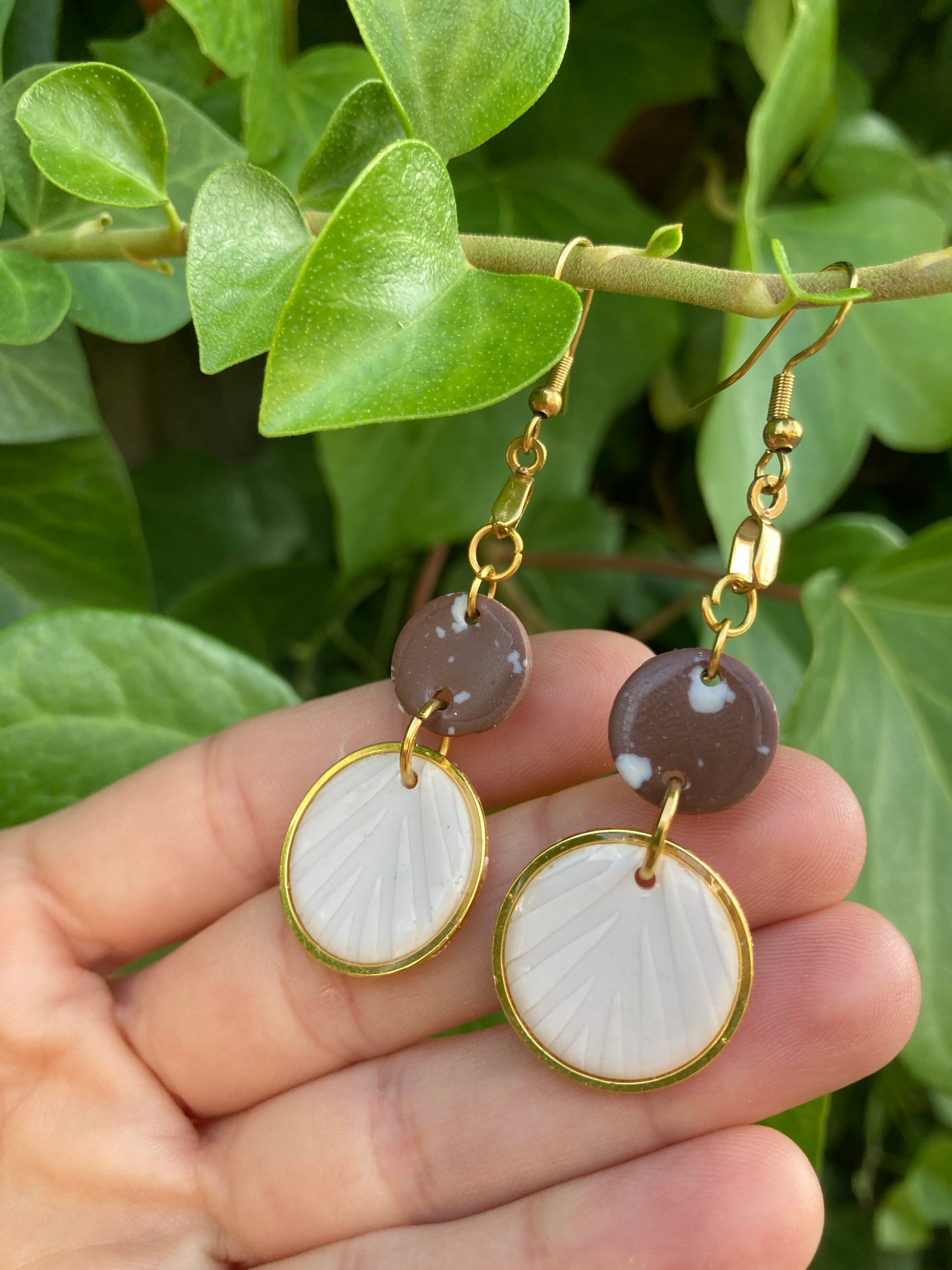 Pendientes Tierra