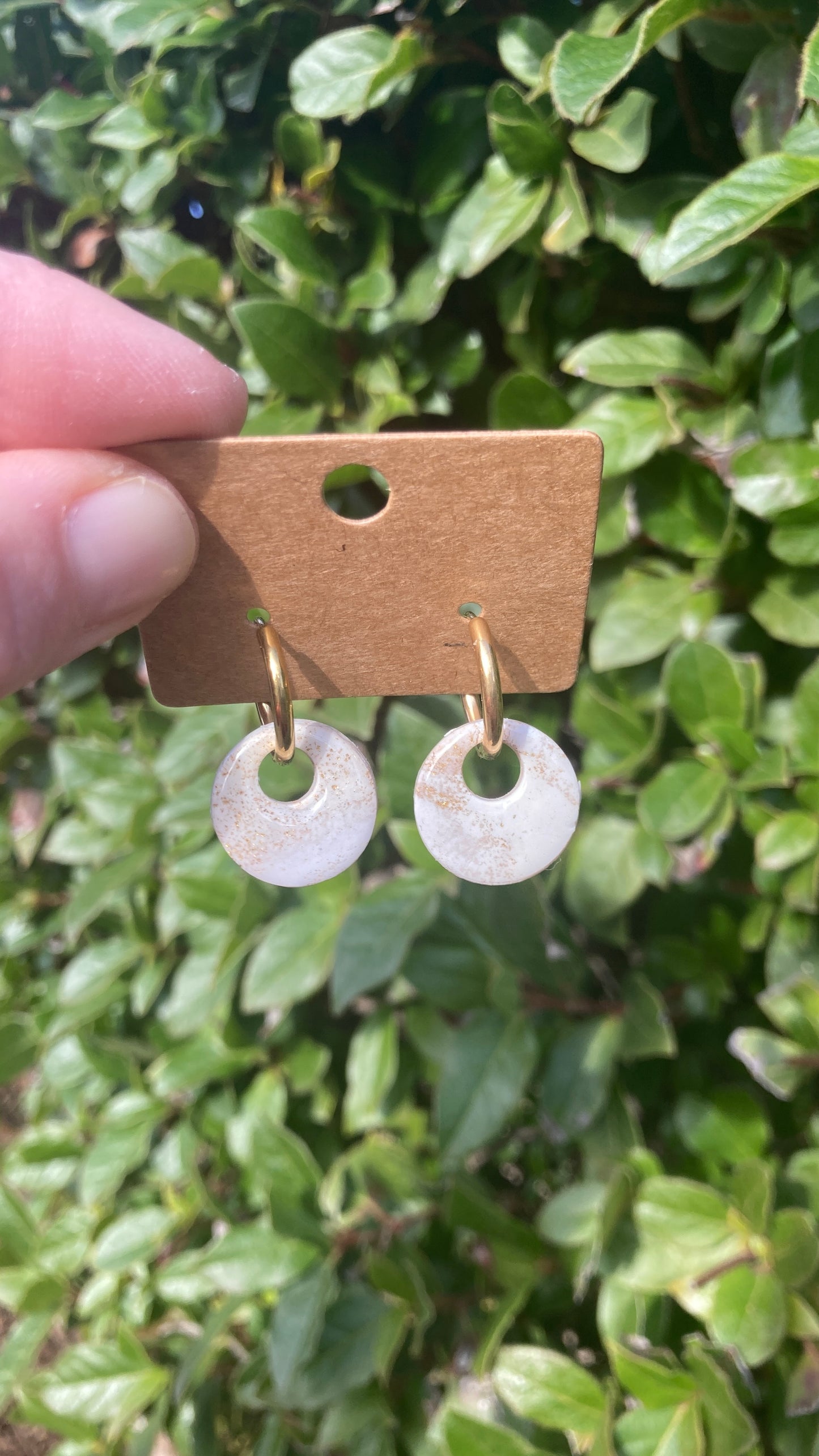 Pendientes Calacatta Gold Órbita